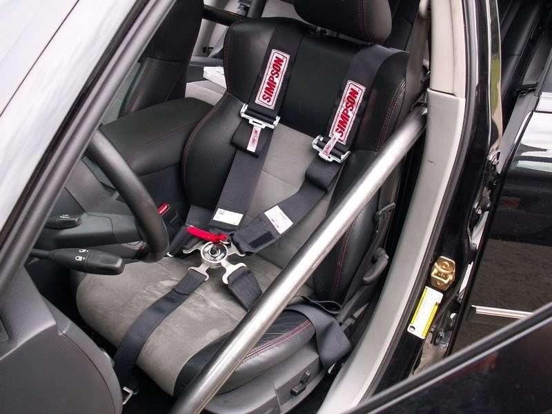 Установка ремней безопасности на автомобили не предусмотренных конструкцией